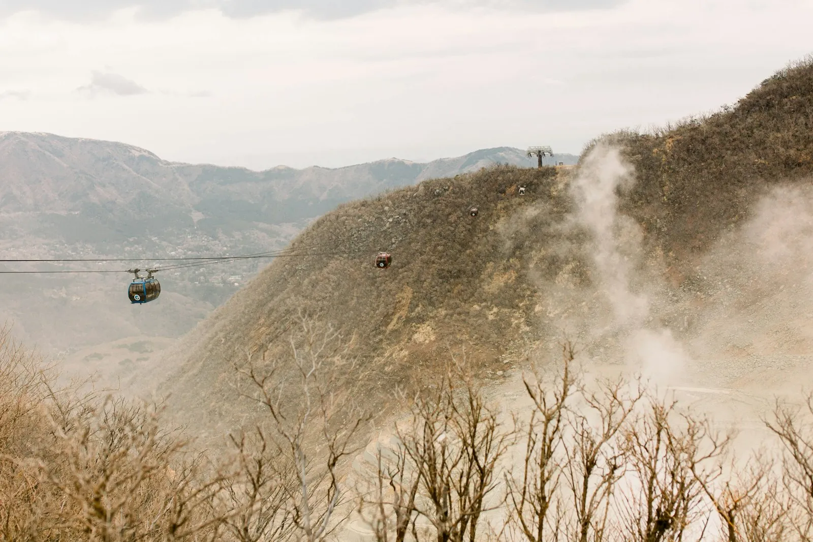 Owakudani üzerinde Hakone Teleferiği