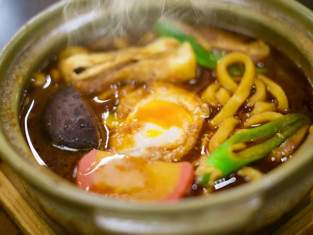 Toprak kapta misonikomi udon