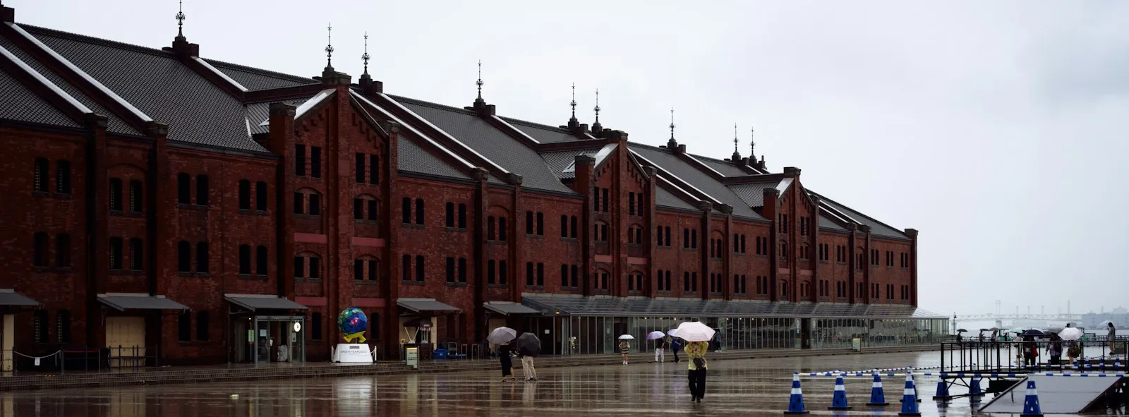 Yokohama'nın kızıl tuğla deposu