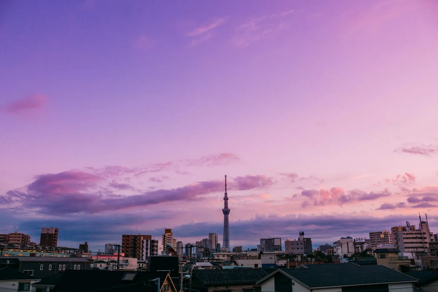 Mor gün batımında Skytree