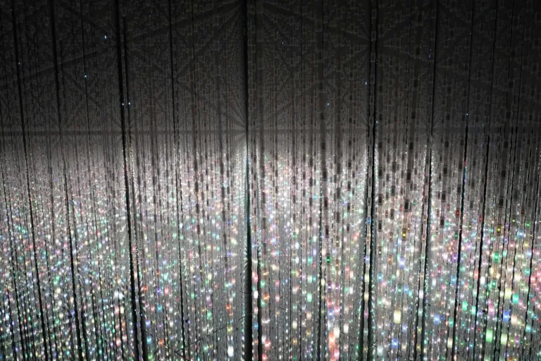 teamLab Planets